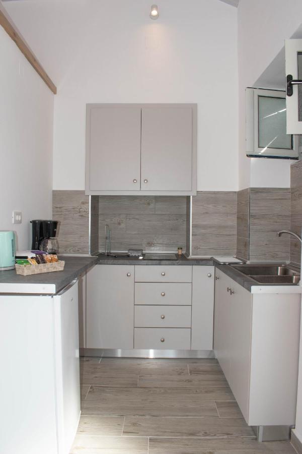 Marea Apartments Simi Zewnętrze zdjęcie